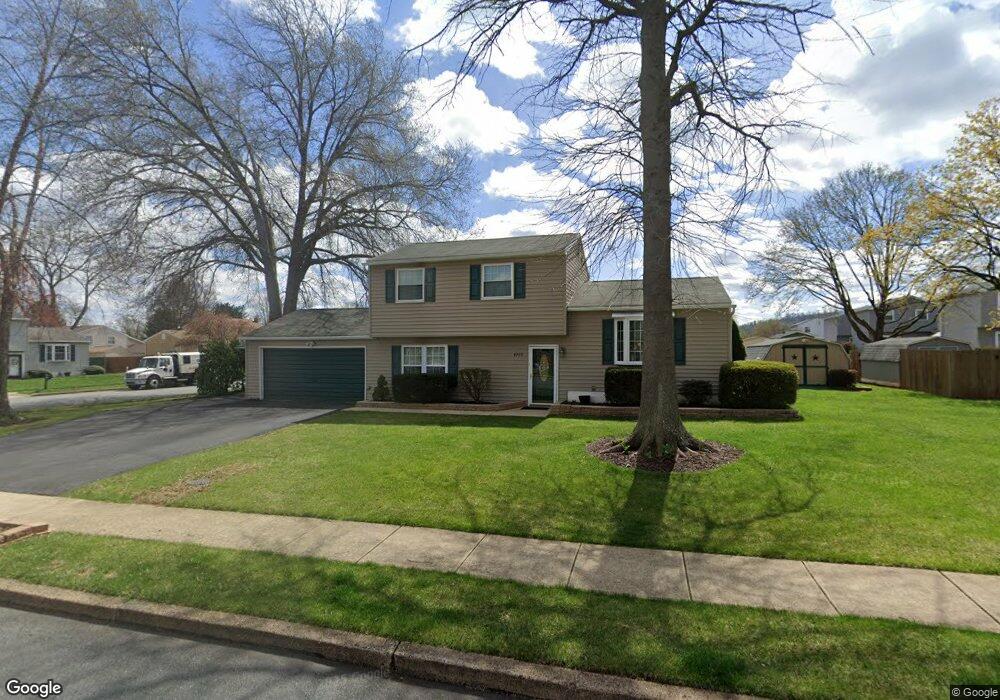 4920 Quince Dr, Reading, PA 19606 - photo 1