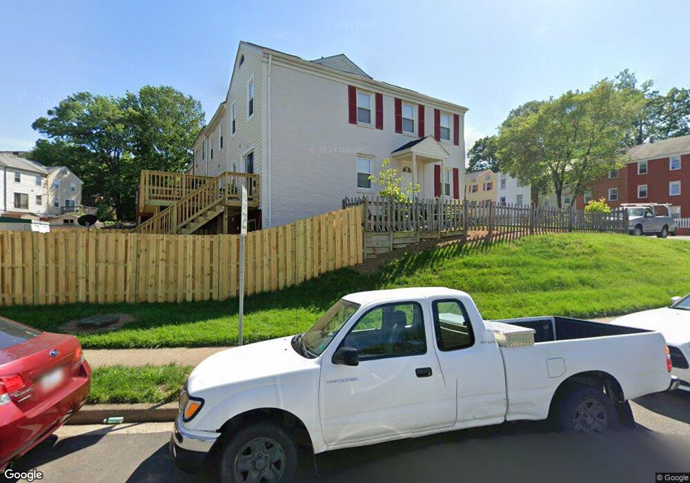 2916 Williamsburg Ct, Woodbridge, VA 22191 - photo 1