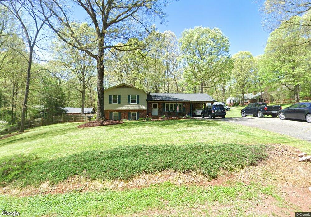 204 Florence Rd, Statesville, NC 28625 - photo 1