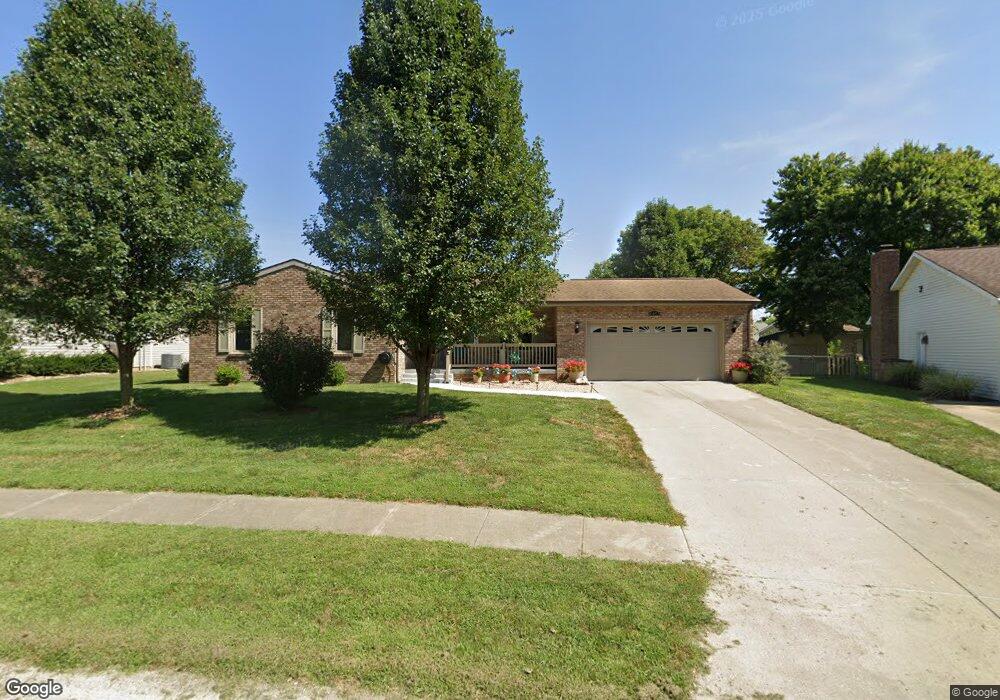 4432 29th St, Columbus, IN 47203 - photo 1