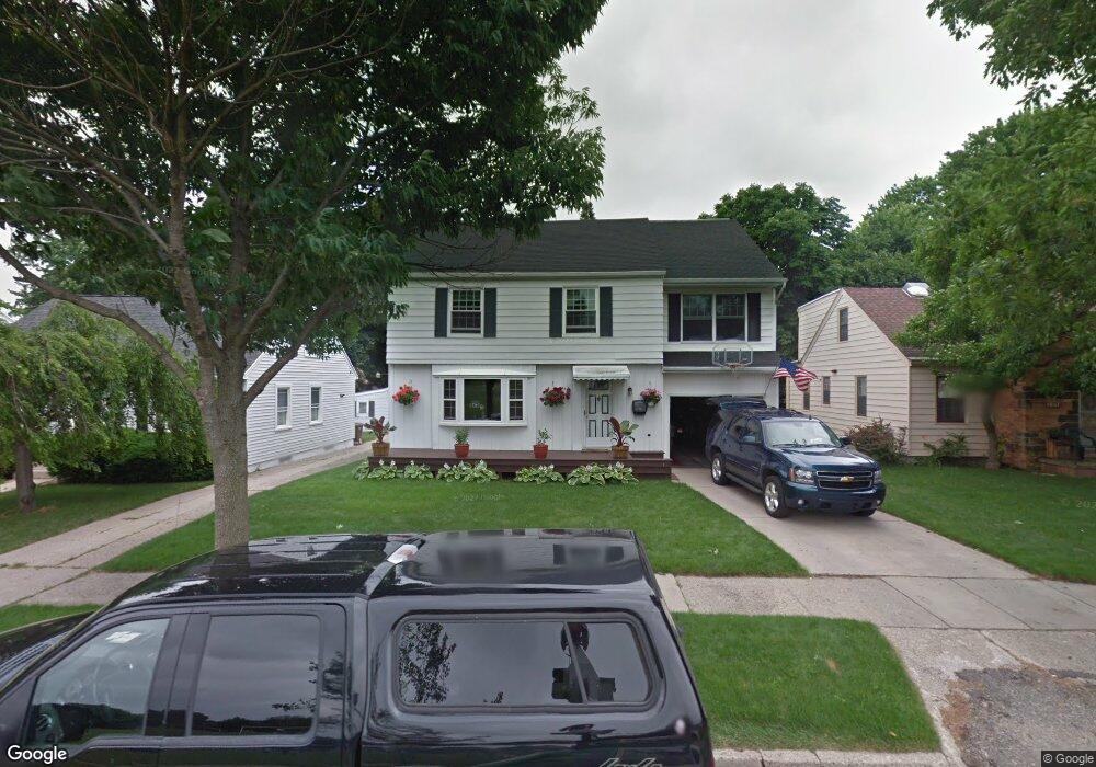1719 Harding Ave, Lansing, MI 48910 - photo 1