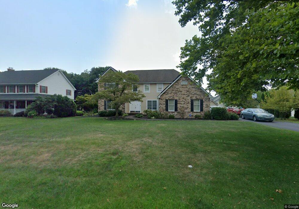 6132 Domarray St, Coopersburg, PA 18036 - photo 1