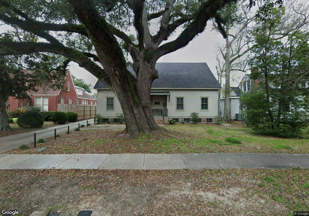 707 Division St unit 1/2, Lake Charles, LA 70601 - photo 1