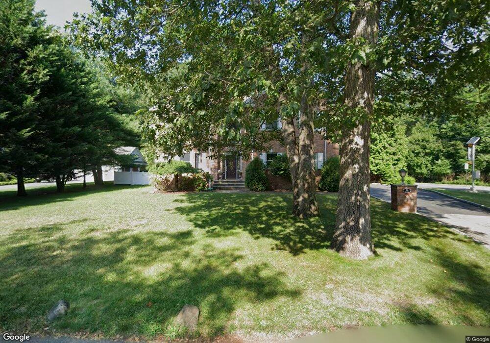 18 Walnut Place, Allendale, NJ 07401 - photo 1