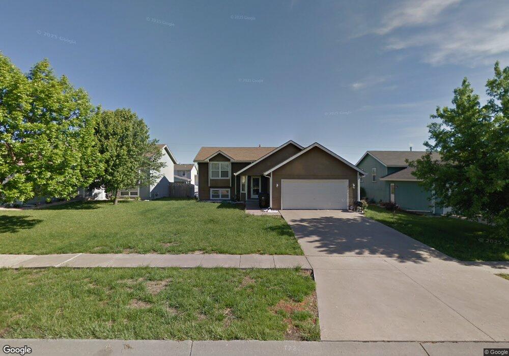 7224 SW 24th St, Topeka, KS 66614 - photo 1