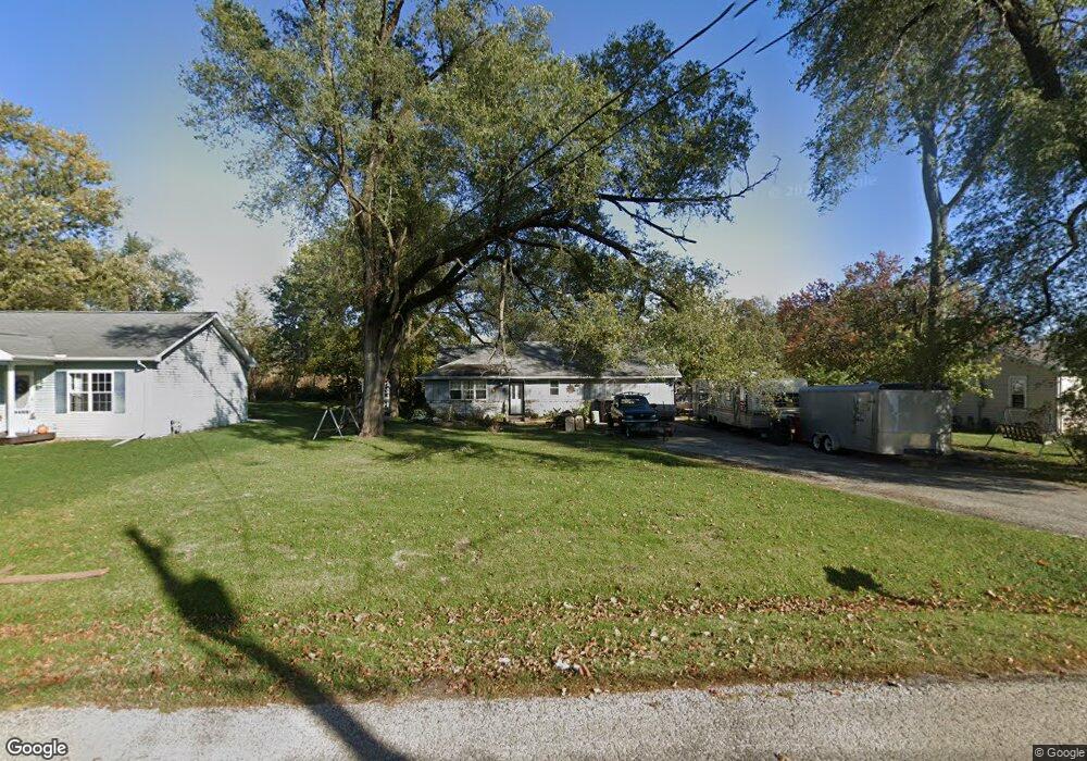 114 Loren St, Washington, IL 61571 - photo 1