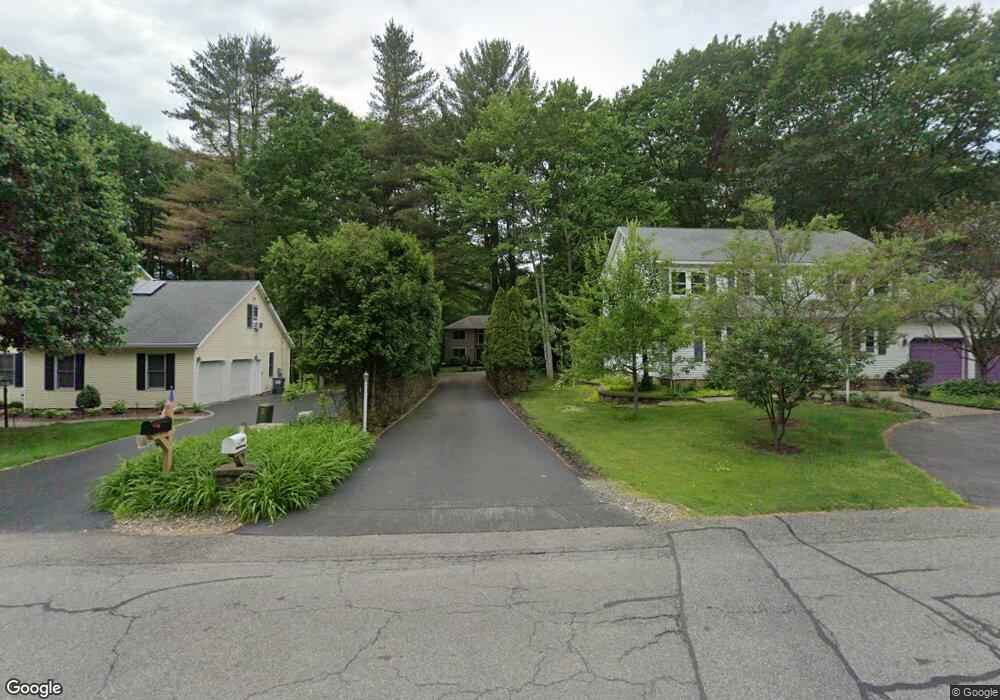 6997 Suzanne Ln, Schenectady, NY 12303 - photo 1