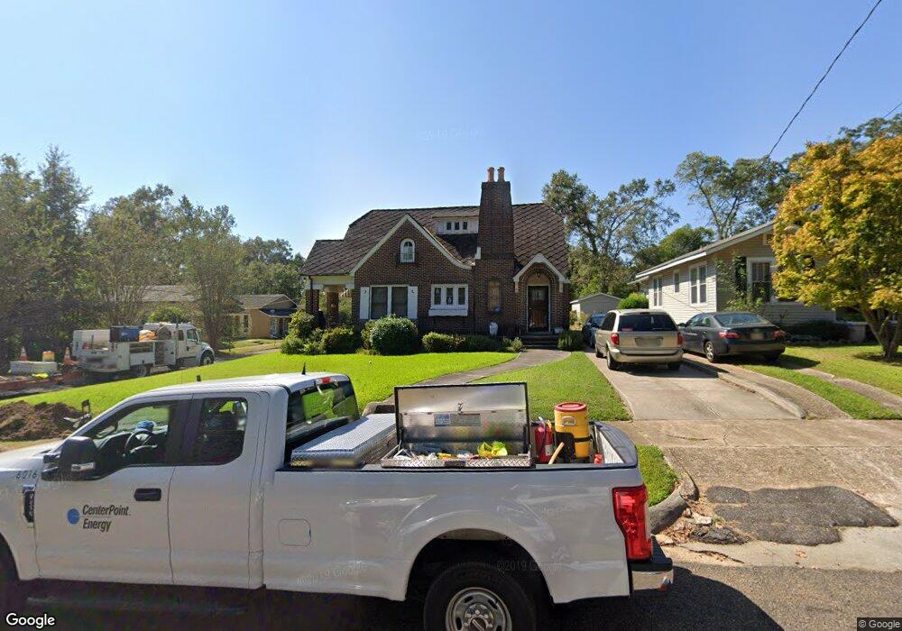 201 Burke Ave, McComb, MS 39648 - photo 1