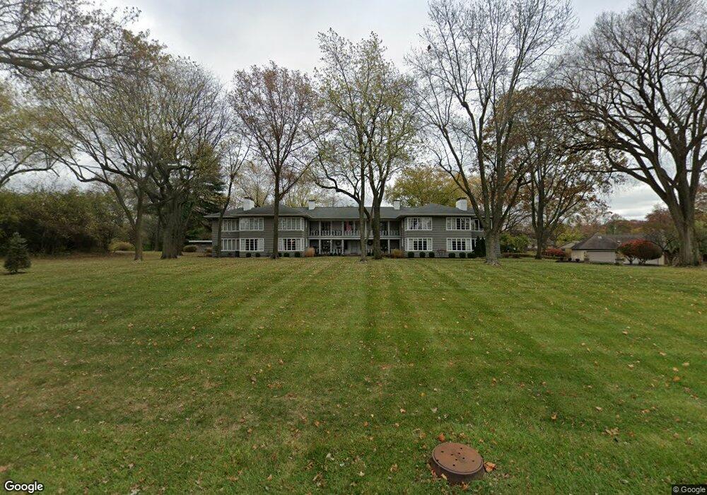 1533 Shawnee Rd, Lima, OH 45805 - photo 1