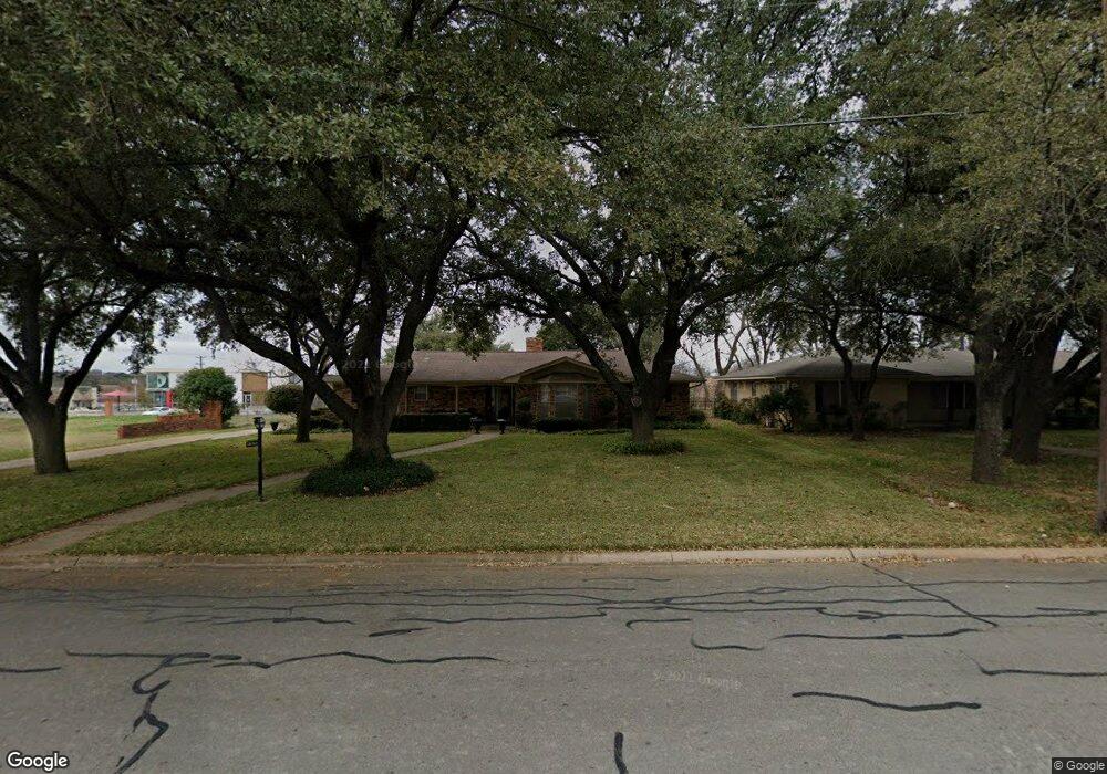 107 Mcanear St, Cleburne, TX 76033 - photo 1