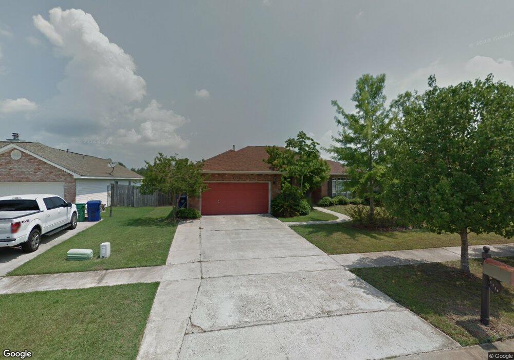 1110 Breckenridge Dr, Slidell, LA 70461 - photo 1