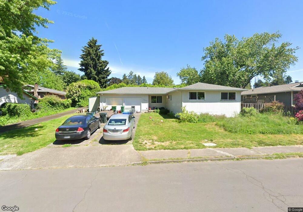 19165 SW Butternut St, Beaverton, OR 97007 - photo 1