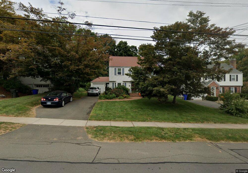 94 Ledgewood Rd, West Hartford, CT 06107 - photo 1