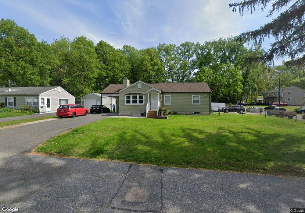 65 Lancashire Rd, Springfield, MA 01104 - photo 1