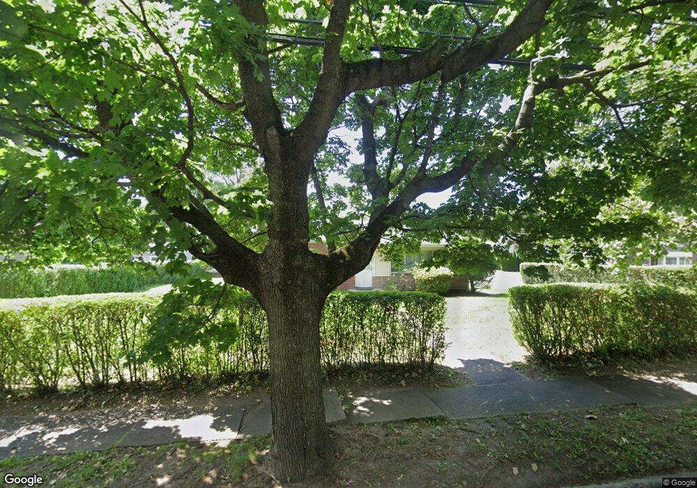 73 Knickerbocker Rd, Cresskill, NJ 07626 - photo 1