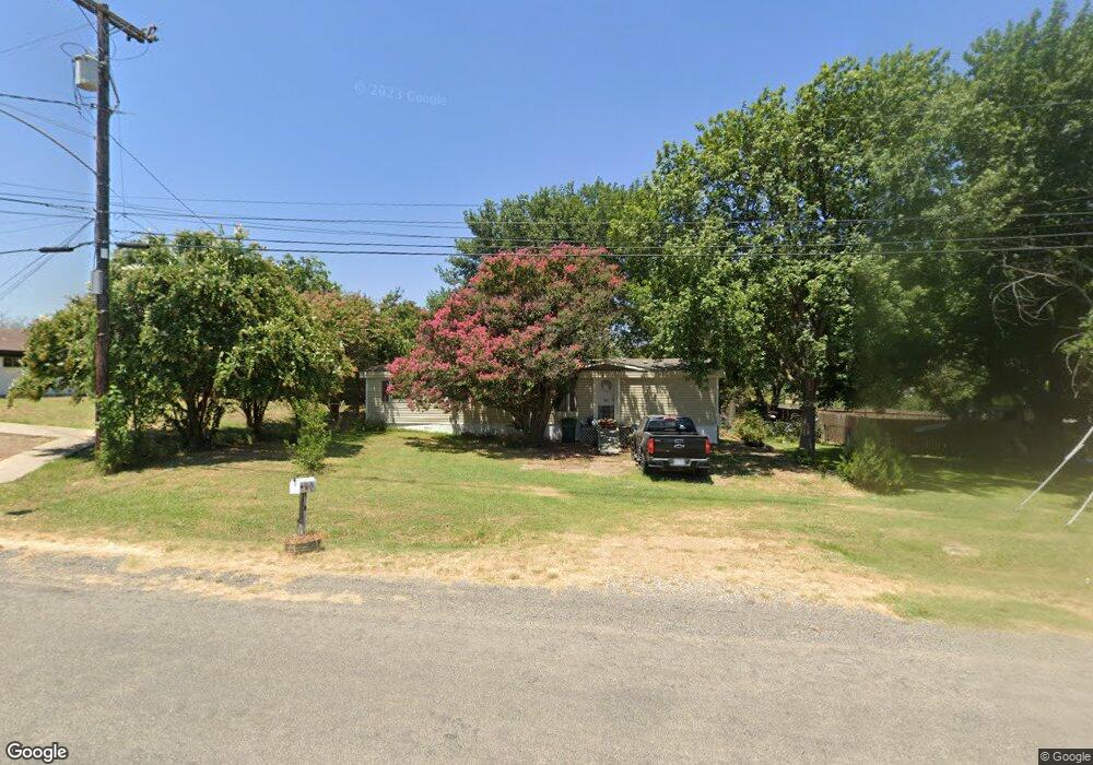 402 Avenue E, Moody, TX 76557 - photo 1