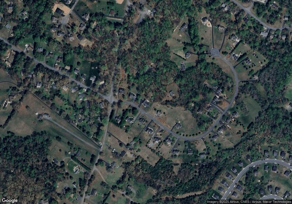 67 Southridge Dr, Ruckersville, VA 22968 - photo 1