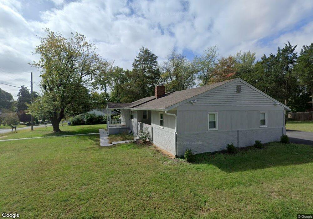 4209 Meyers Rd, Triangle, VA 22172 - photo 1