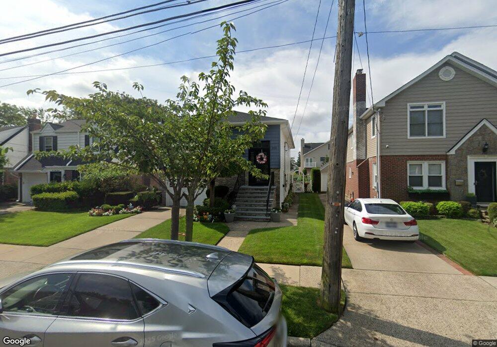 1051 Delmar Ave, Franklin Square, NY 11010 - photo 1