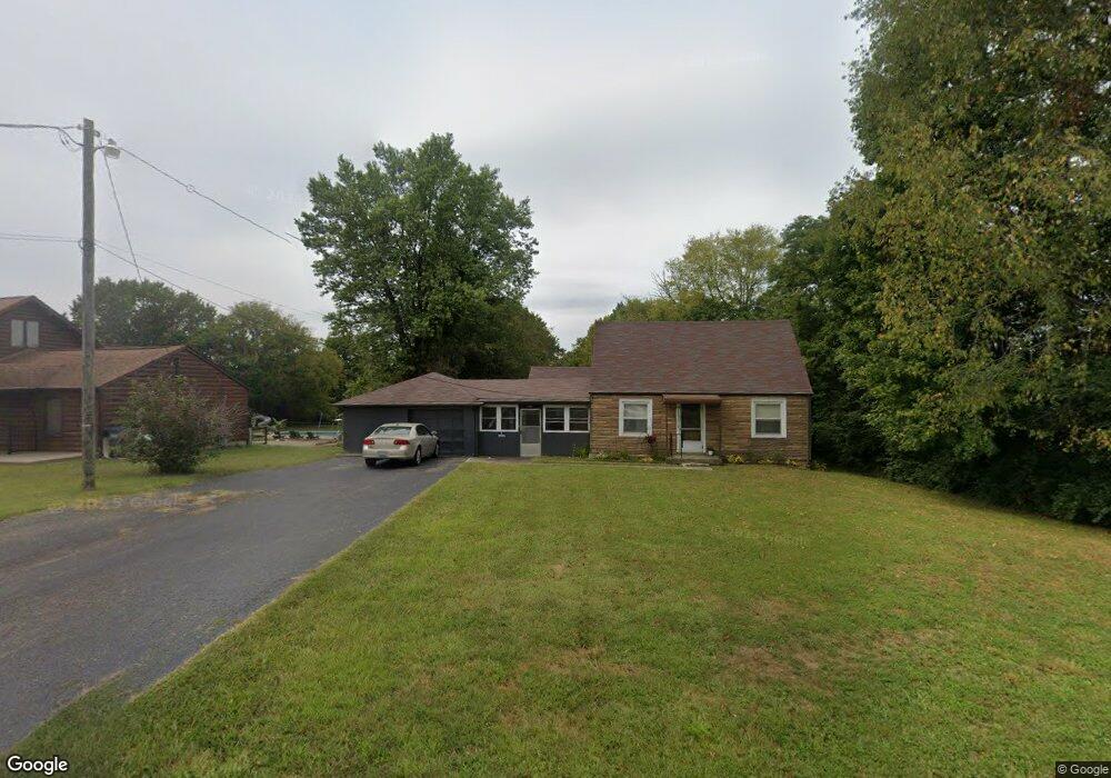 9506 Cedar Creek Rd, Louisville, KY 40228 - photo 1