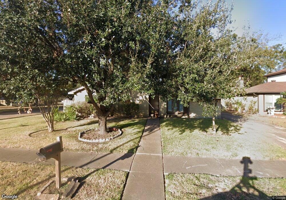 7403 Shady Vale Ln, Houston, TX 77040 - photo 1