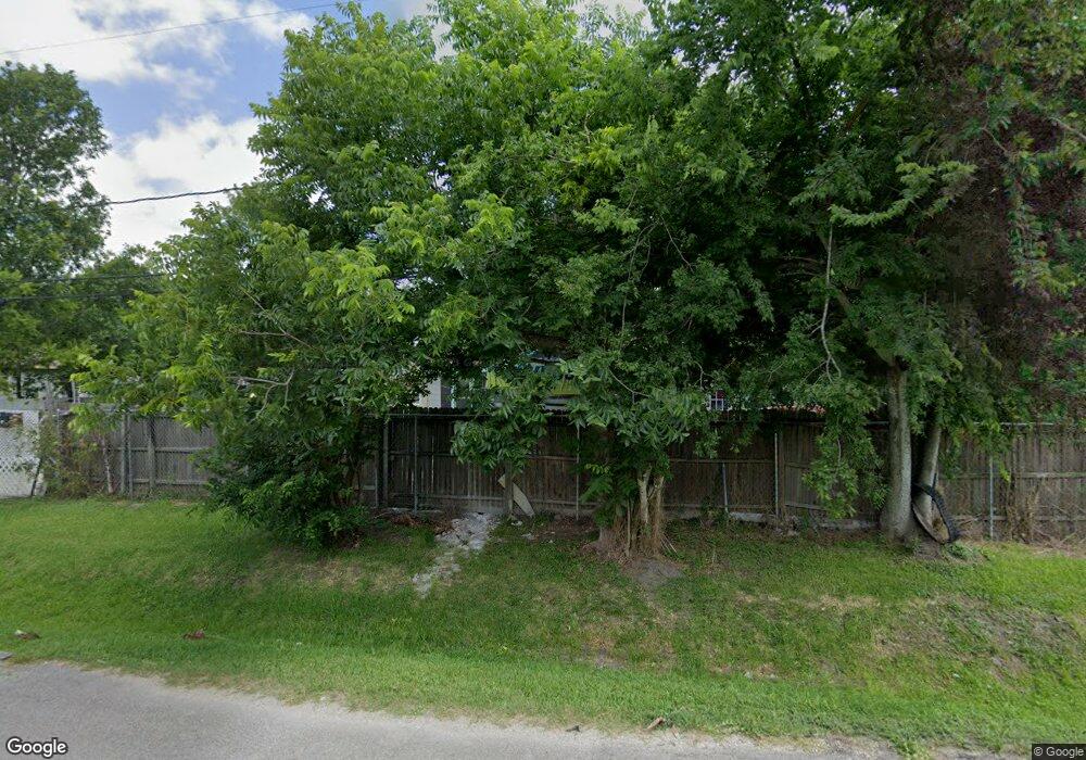 2619 Pine Tree Dr, Houston, TX 77093 - photo 1