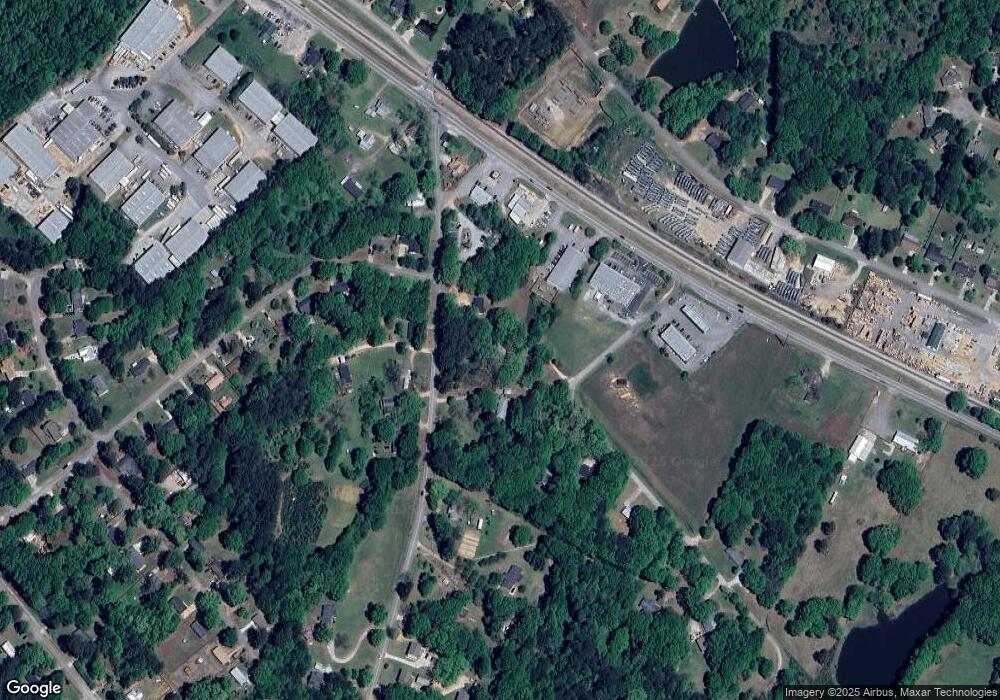 532 Eighth St, Statham, GA 30666 - photo 1