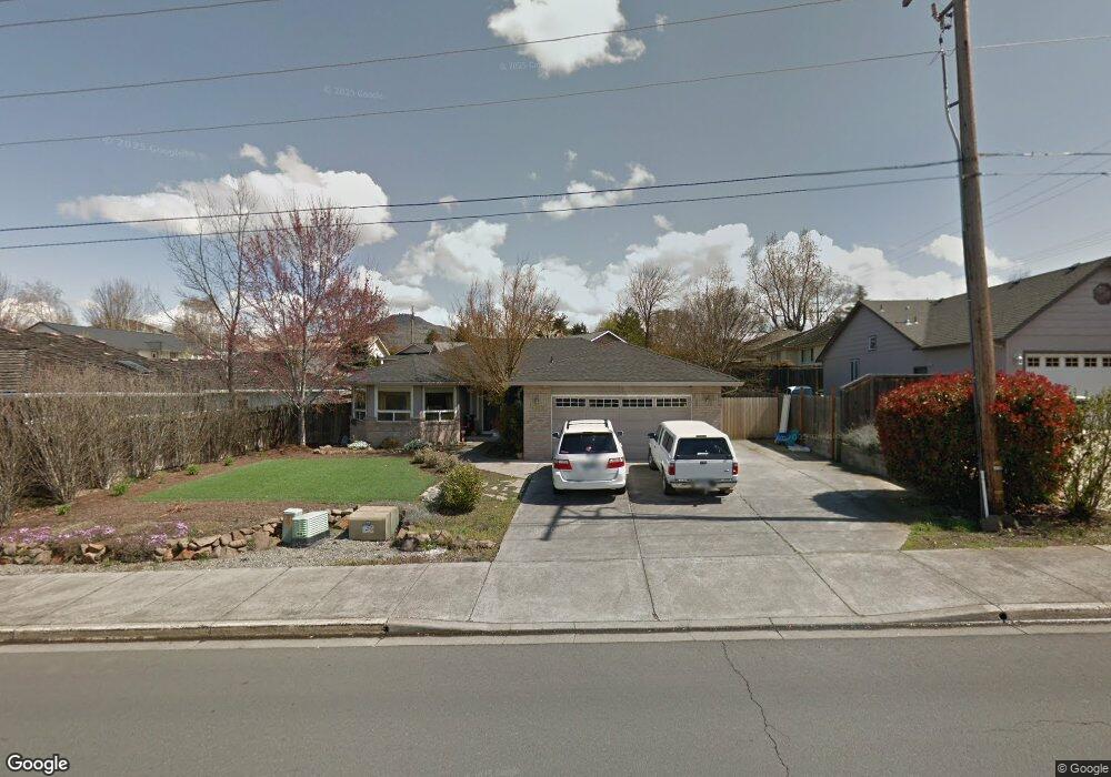 1122 Springbrook Rd, Medford, OR 97504 - photo 1