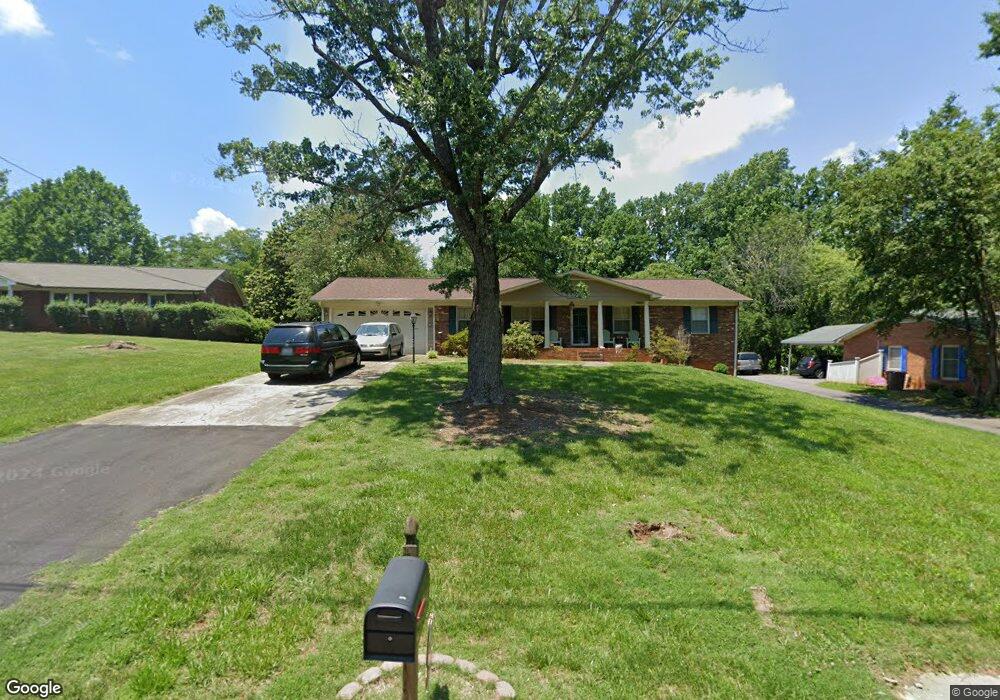 1023 Hunter St, Statesville, NC 28677 - photo 1