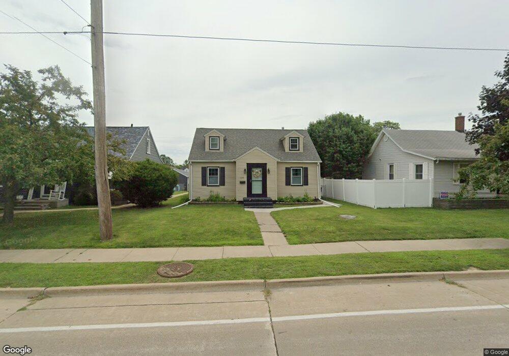 2634 7th St, Moline, IL 61265 - photo 1