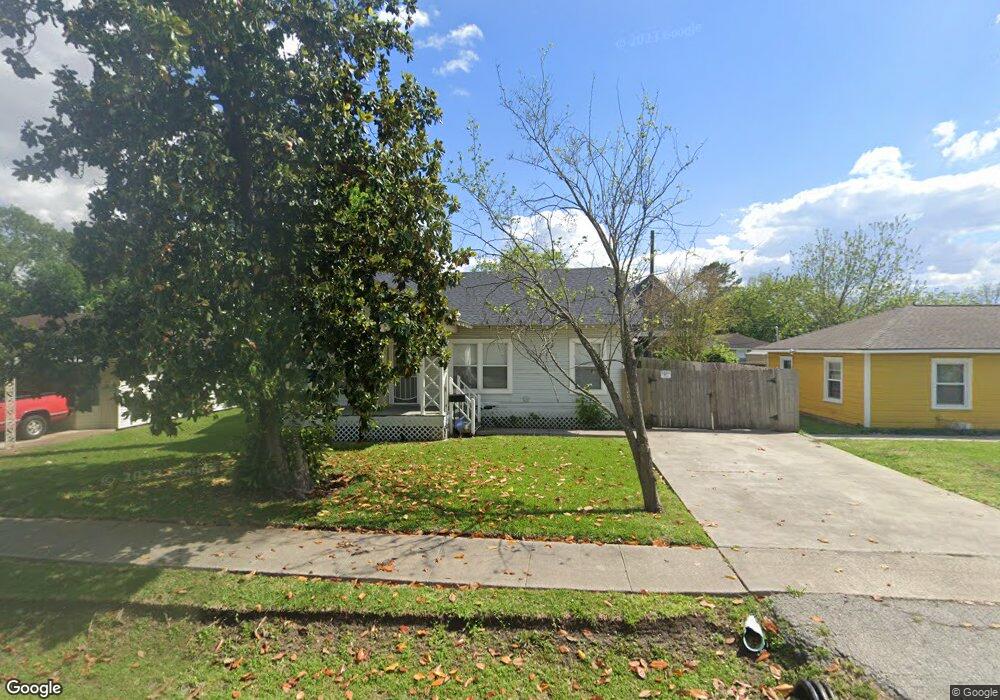 518 Barkley St, Houston, TX 77022 - photo 1