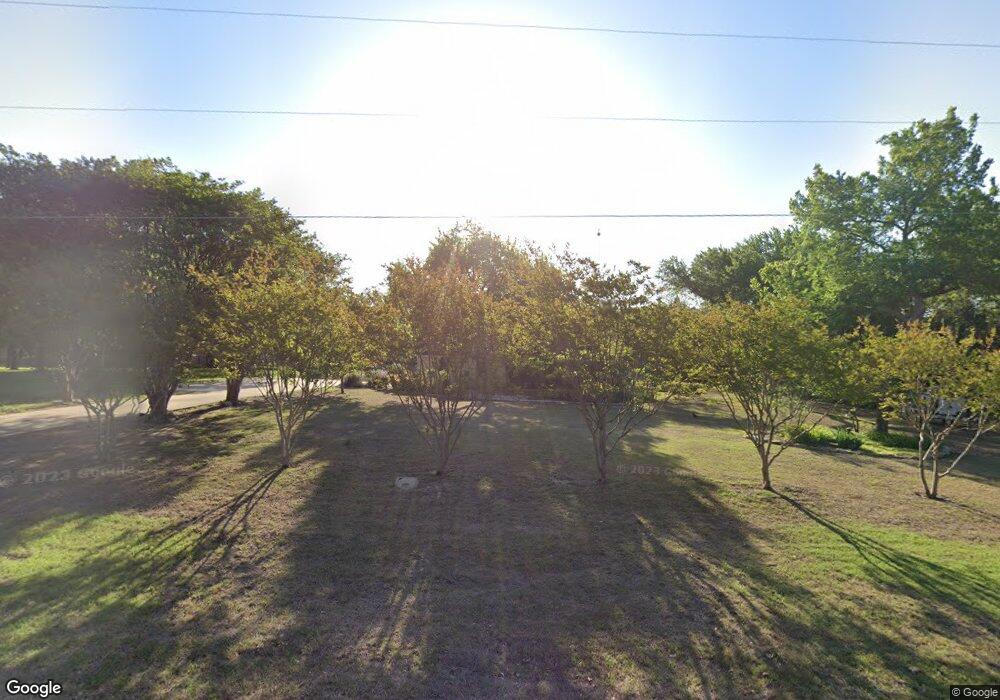 5514 Highland Dr, Denison, TX 75020 - photo 1