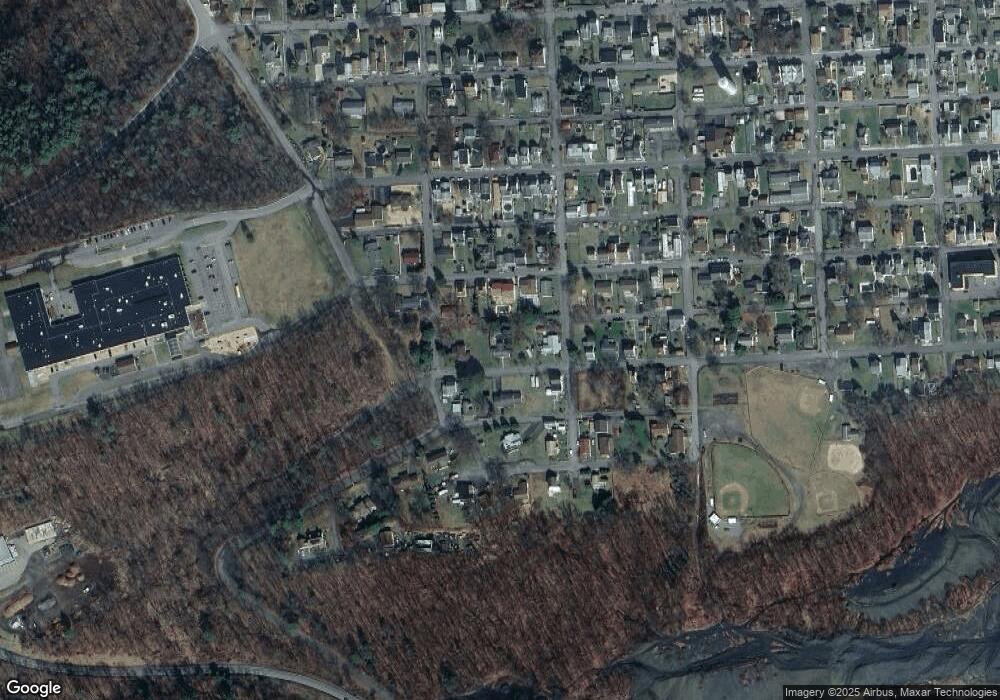 1529 W Nelson St, Coal Township, PA 17866 - photo 1