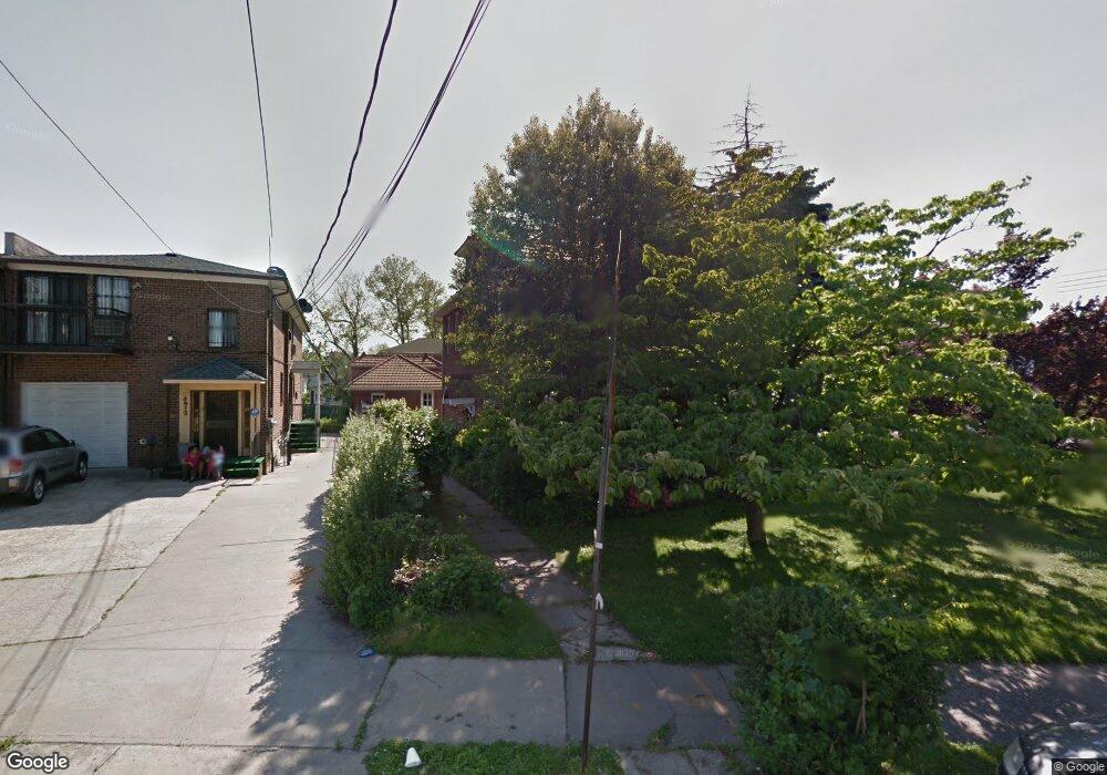 4906 Parsons Blvd, Flushing, NY 11355 - photo 1