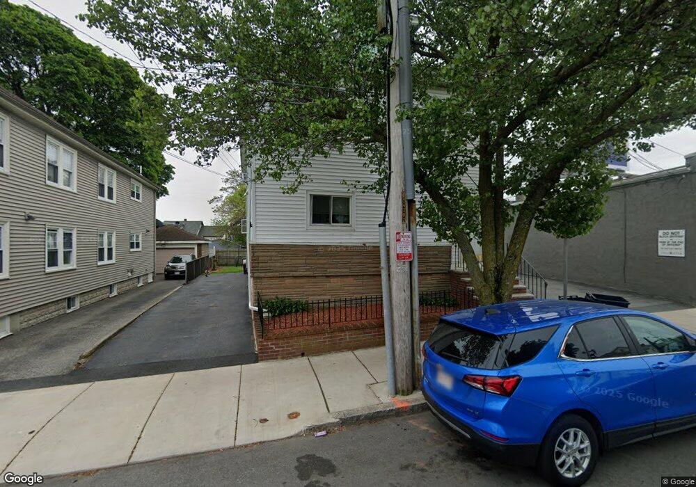 5 Nichols St unit 1, Everett, MA 02149 - photo 1