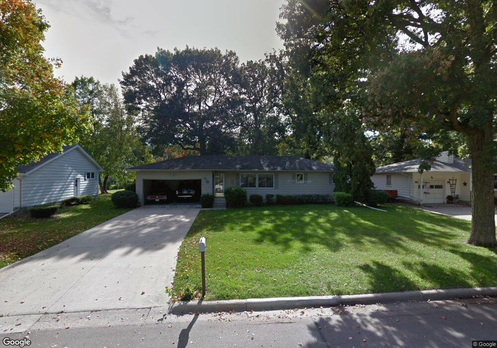 220 Fredrick Dr, Albert Lea, MN 56007 - photo 1