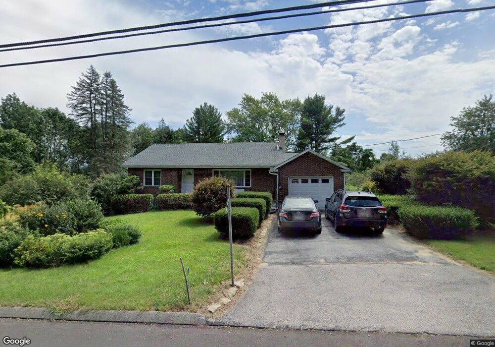 403 Rattlesnake Ledge Rd, Salem, CT 06420 - photo 1