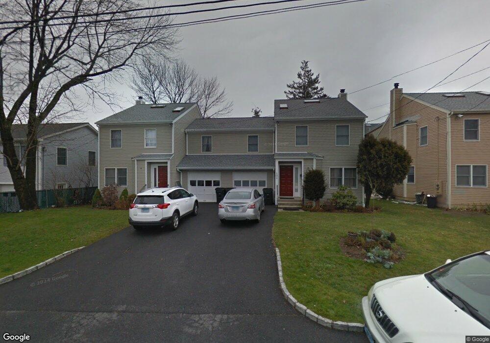 10 Tulip St unit 10a, Cos Cob, CT 06807 - photo 1