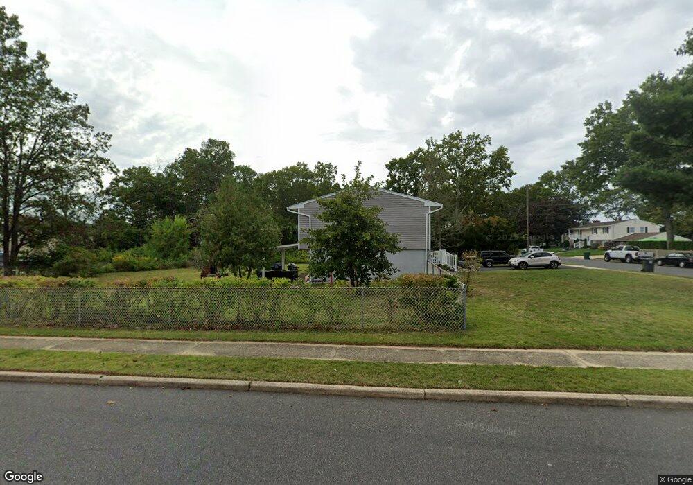 18 Laurel Ct, Howell, NJ 07731 - photo 1