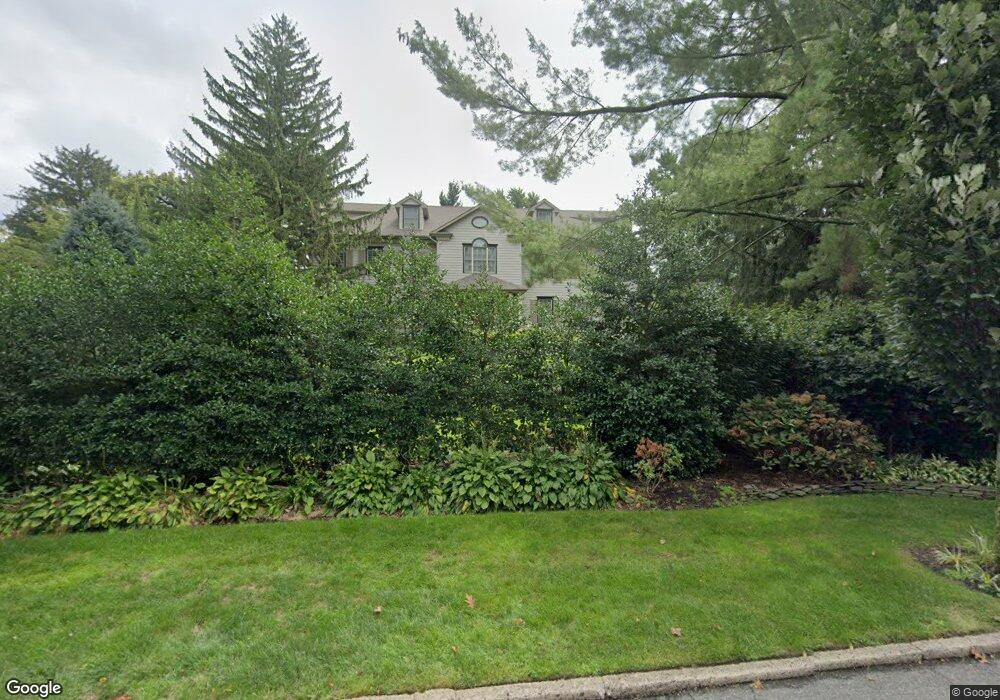 525 Chews Landing Rd, Haddonfield, NJ 08033 - photo 1