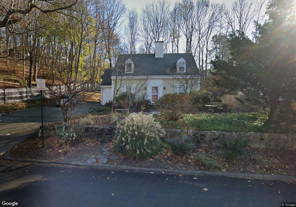 28 Eaton Ct unit Furn 2nd fl, Wellesley Hills, MA 02481 - photo 1