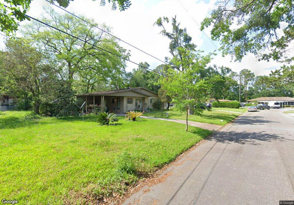 4616 Solandra Cir W, Jacksonville, FL 32210 - photo 1