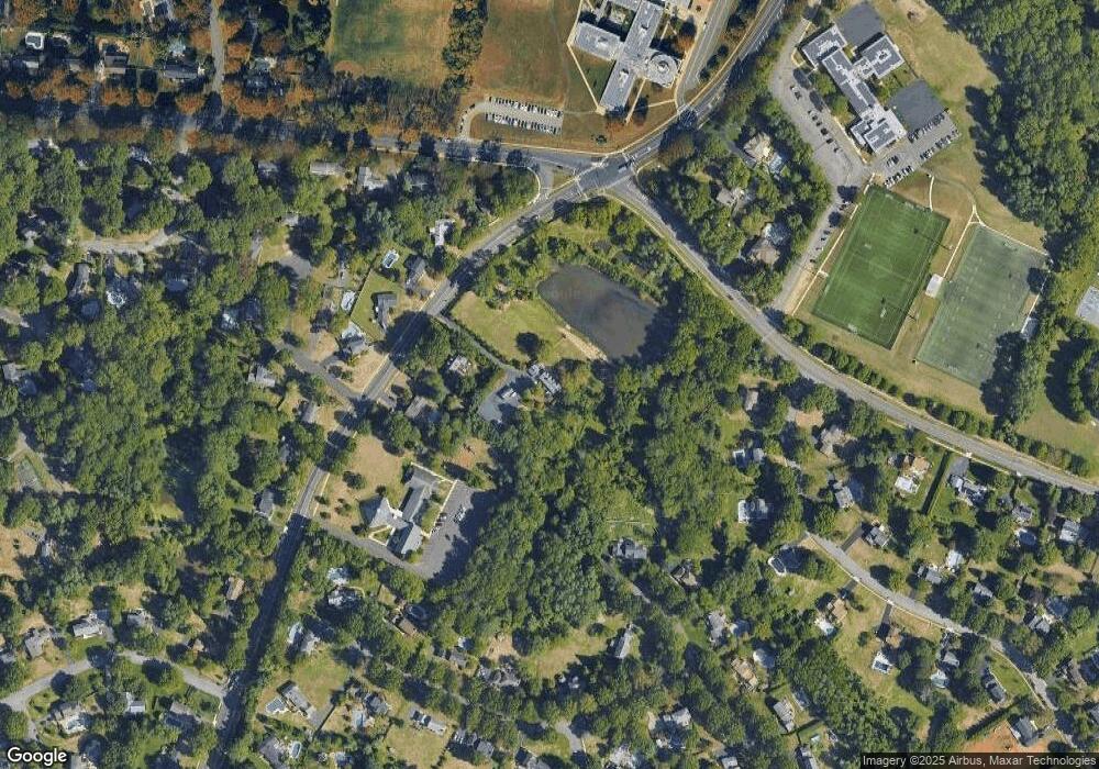 944 Middletown Lincroft Rd unit R, Middletown, NJ 07748 - photo 1