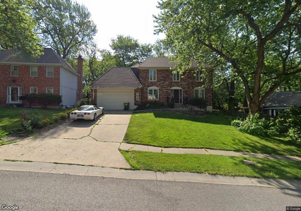 7639 Monrovia St, Shawnee, KS 66216 - photo 1