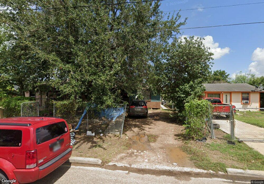608 S 20th St, Donna, TX 78537 - photo 1
