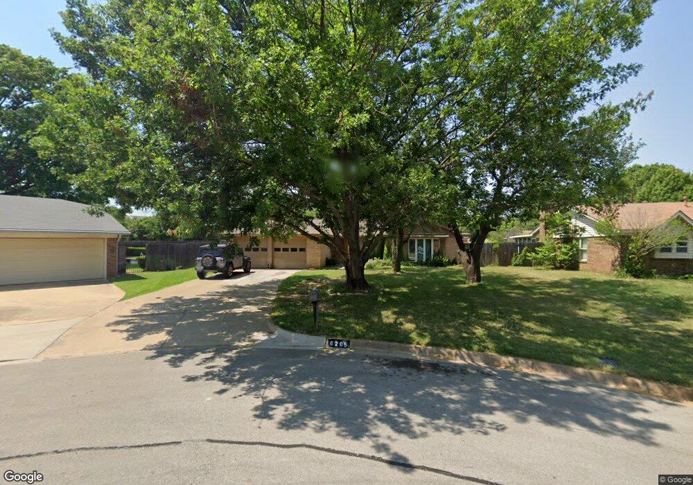 6205 Gayle Dr, North Richland Hills, TX 76180 - photo 1