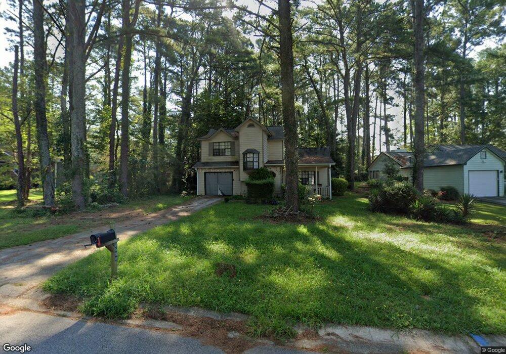 8598 Forest Pointe Dr, Jonesboro, GA 30238 - photo 1