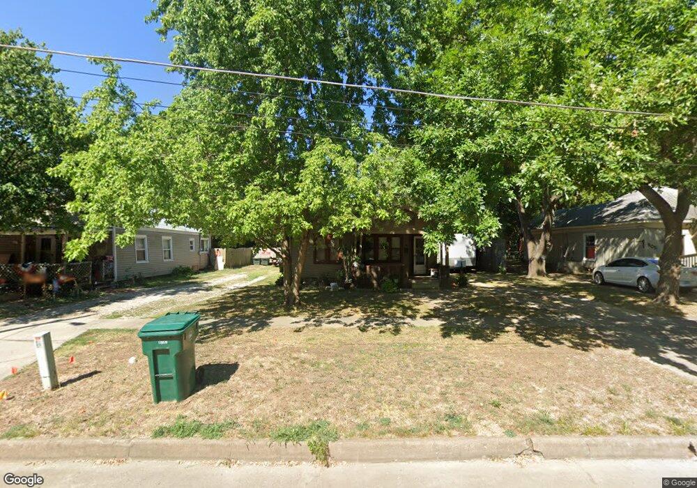 907 S 17th St, Parsons, KS 67357 - photo 1