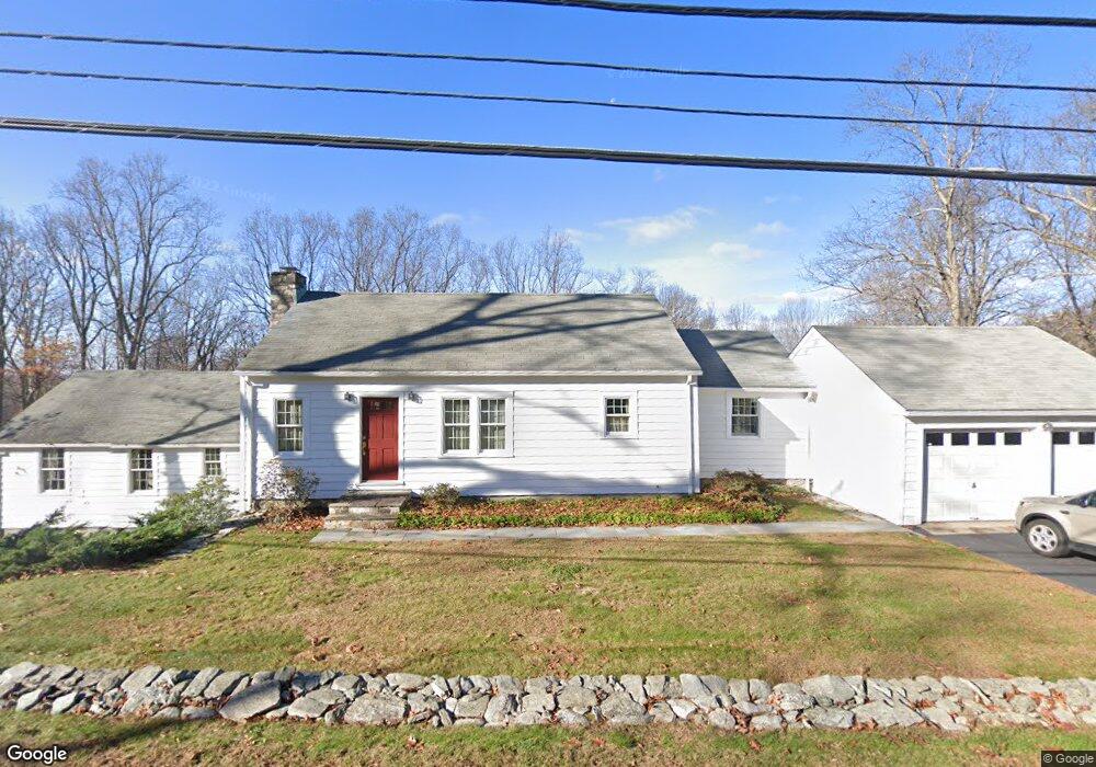 110 Taunton Hill Rd, Newtown, CT 06470 - photo 1