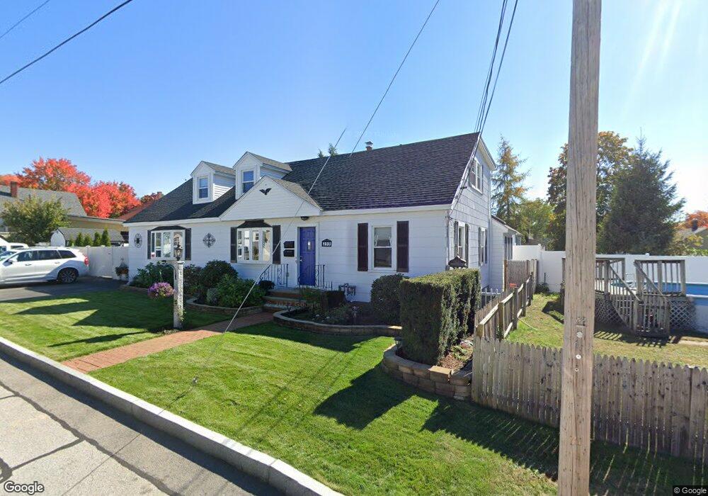 259 Brunelle Ave, Manchester, NH 03103 - photo 1